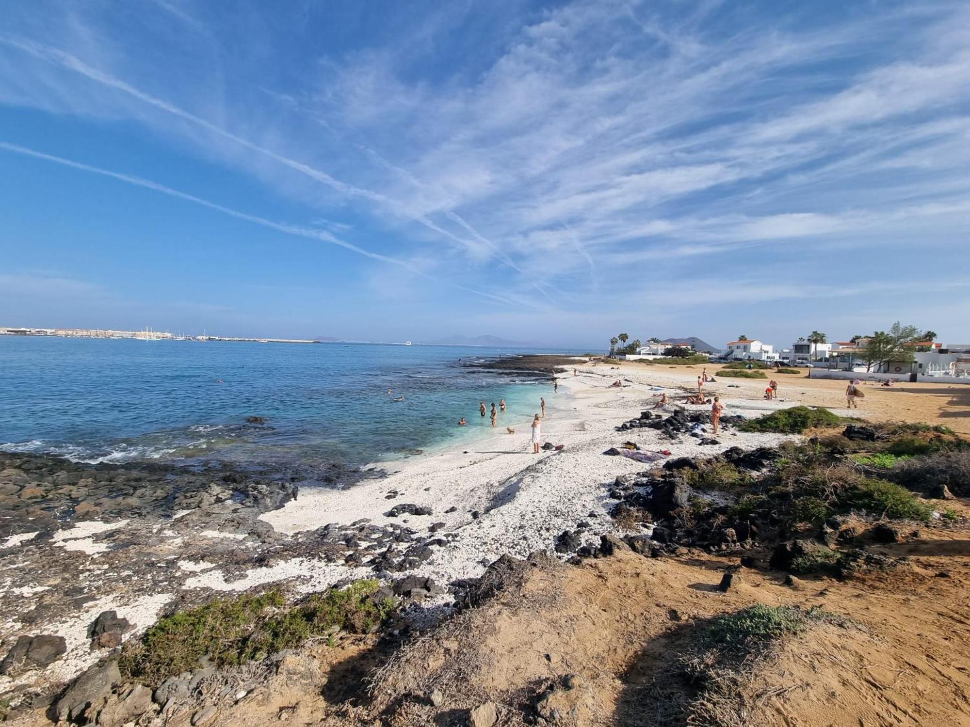 APPARTAMENTO PISCINA Y RELAX JUNTO AL MAR! CORRALEJO - Corralejo, Spagna